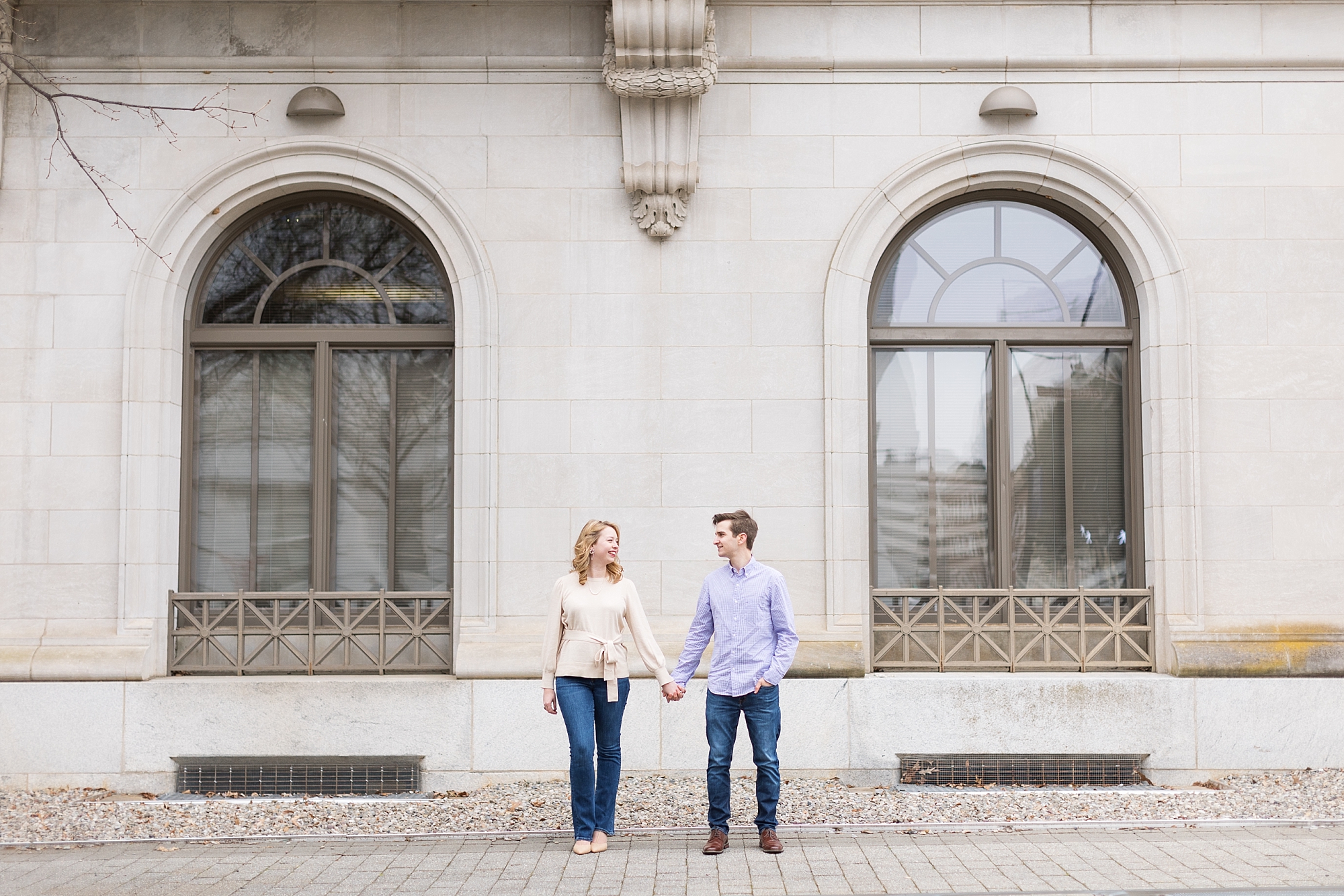 Downtown Raleigh Winter Engagement photos | Sarah Hinckley Photography | Raleigh Engagement Photographer