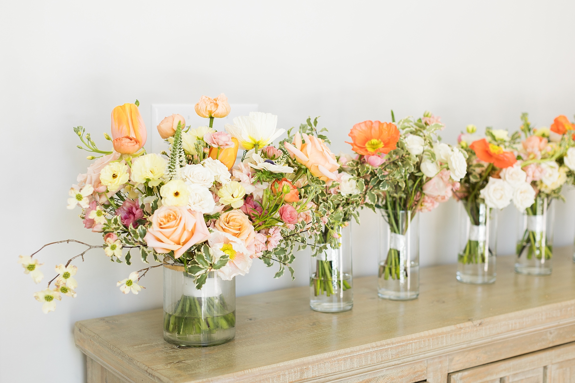 Sunset colored bridal bouquets | Carolina Grove Weddings | Raleigh NC Wedding Photographer | Sarah Hinckley Photography