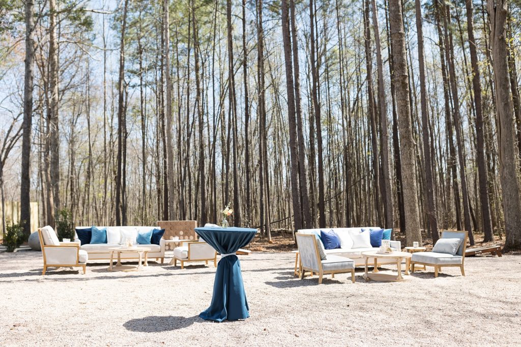 Spring wedding at Carolina Grove | Raleigh NC Wedding Photographer | Sarah Hinckley Photography