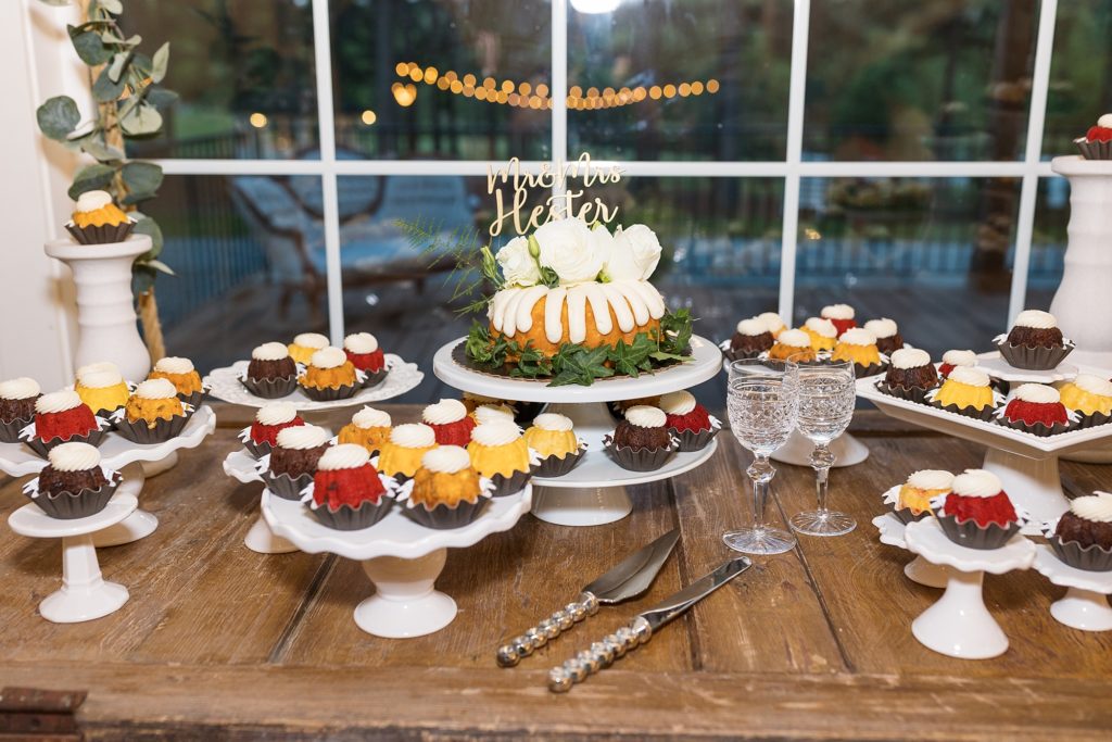 dessert table | Raleigh NC Wedding photographer