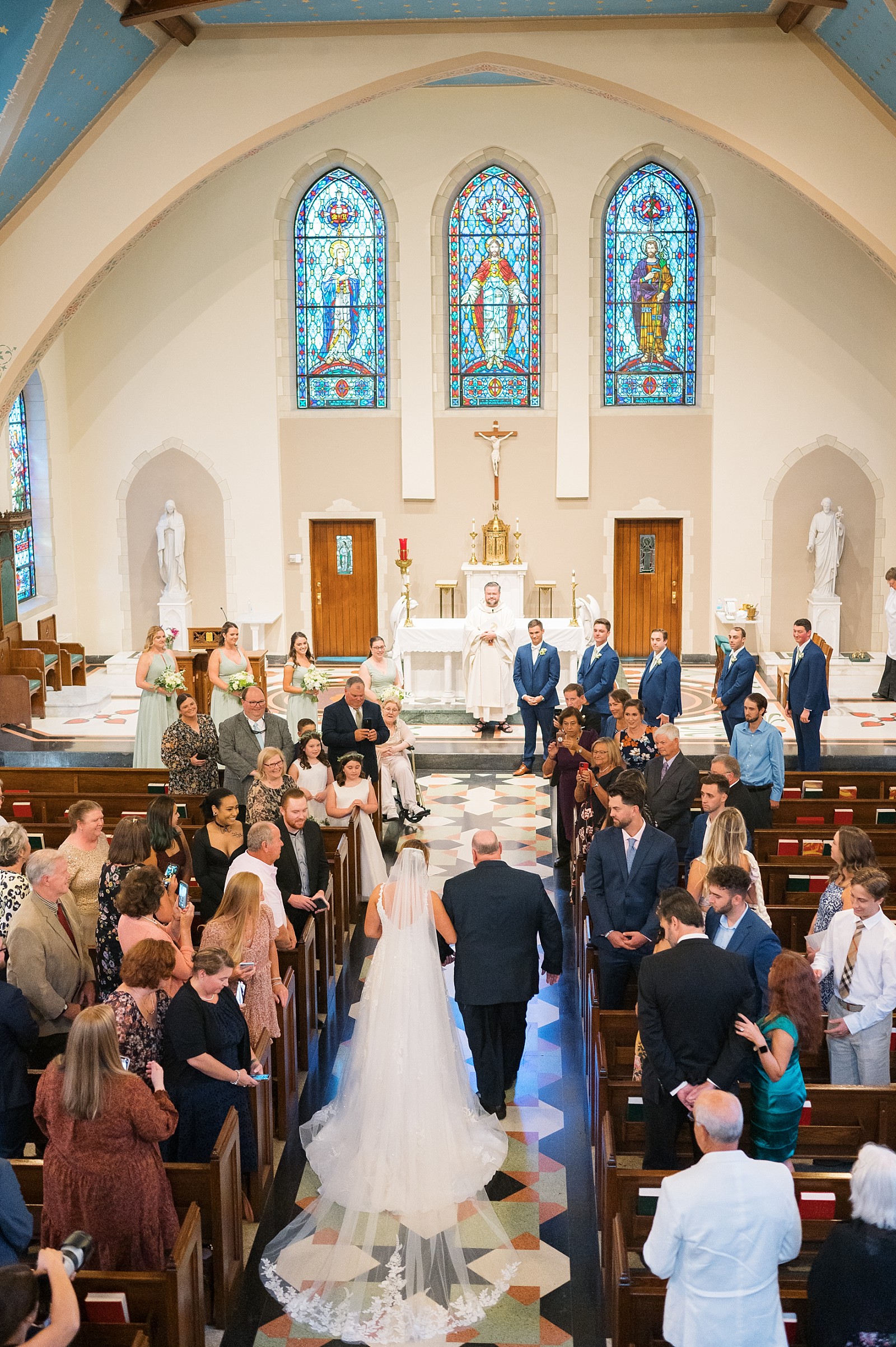 wedding ceremony at Sacred Heart Catholic Church | Raleigh Wedding Photographer Sarah Hinckley