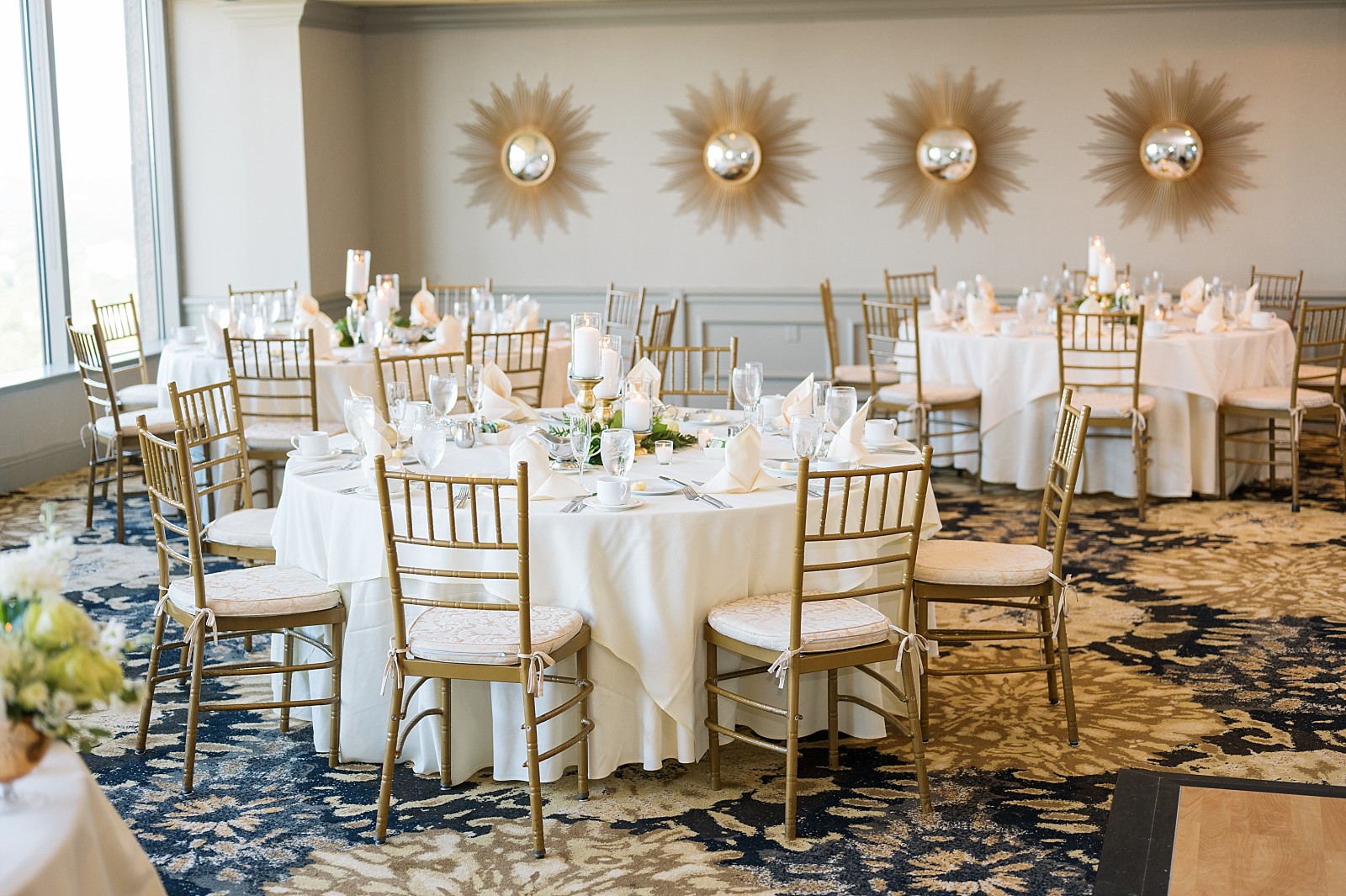City Club Wedding tables | Raleigh Wedding Photographer Sarah Hinckley