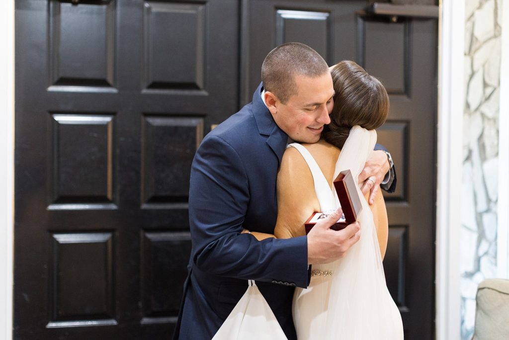 bride embracing her family | North Carolina Wedding | Raleigh NC Wedding Photographer 