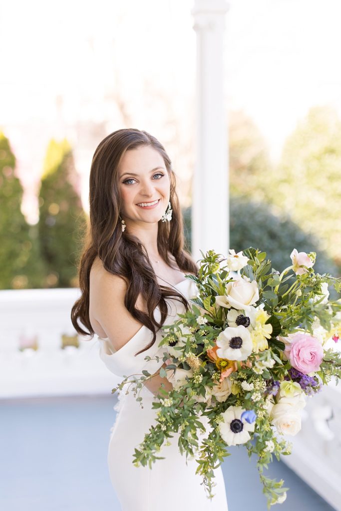 Bride holding bouquet | Bridal Portraits at Merrimon-Wynne | Raleigh NC Wedding Photographer | Bridal Portrait Photographer