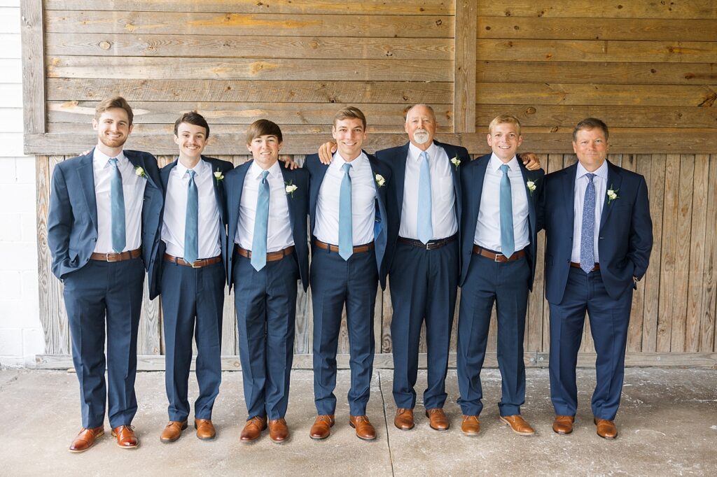 Groom with his groomsmen | Amazing Graze Barn Wedding | Amazing Graze Barn Wedding Photographer