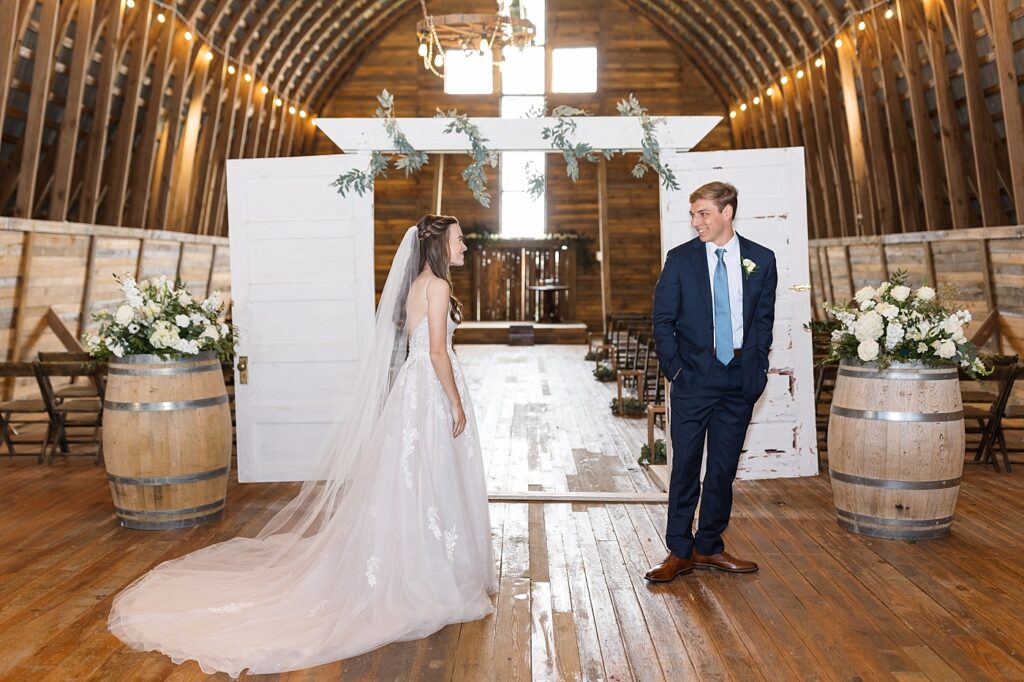 Bride and groom first look | Amazing Graze Barn Wedding | Amazing Graze Barn Wedding Photographer