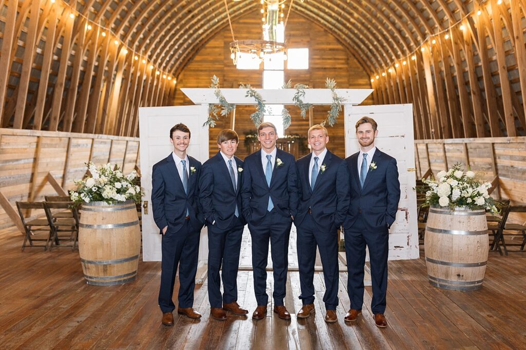 Groom with his groomsmen in barn | Amazing Graze Barn Wedding | Amazing Graze Barn Wedding Photographer