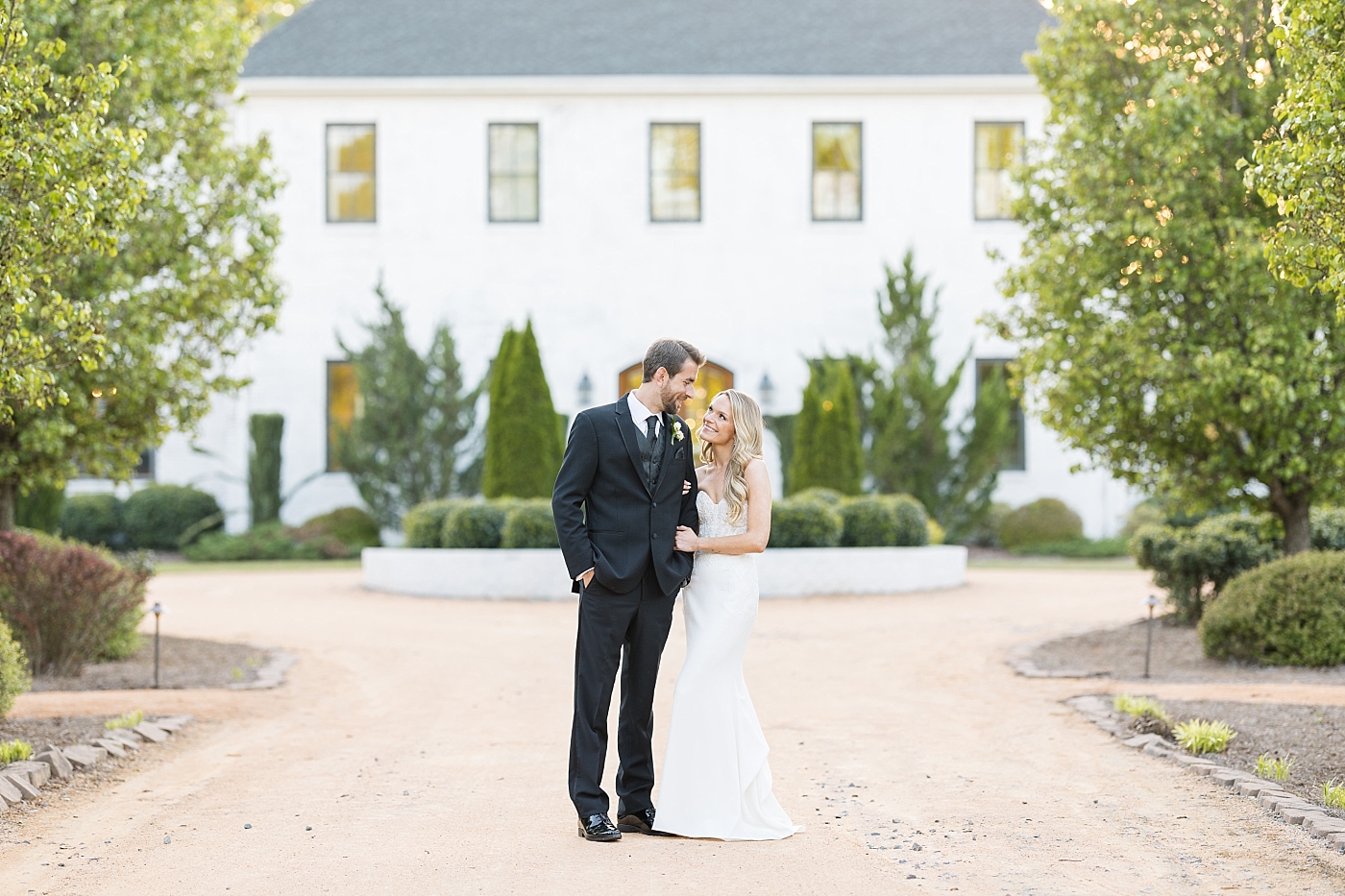 Wedding at The Bradford in New Hill, NC | Raleigh Wedding Photographer | Sarah Hinckley Photography