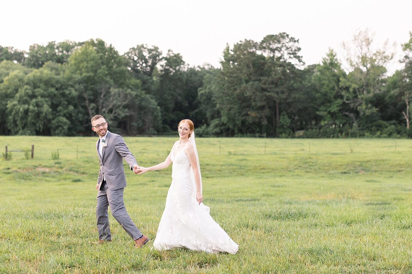 Twin Oaks Barn Wedding | Raleigh Wedding Photographer