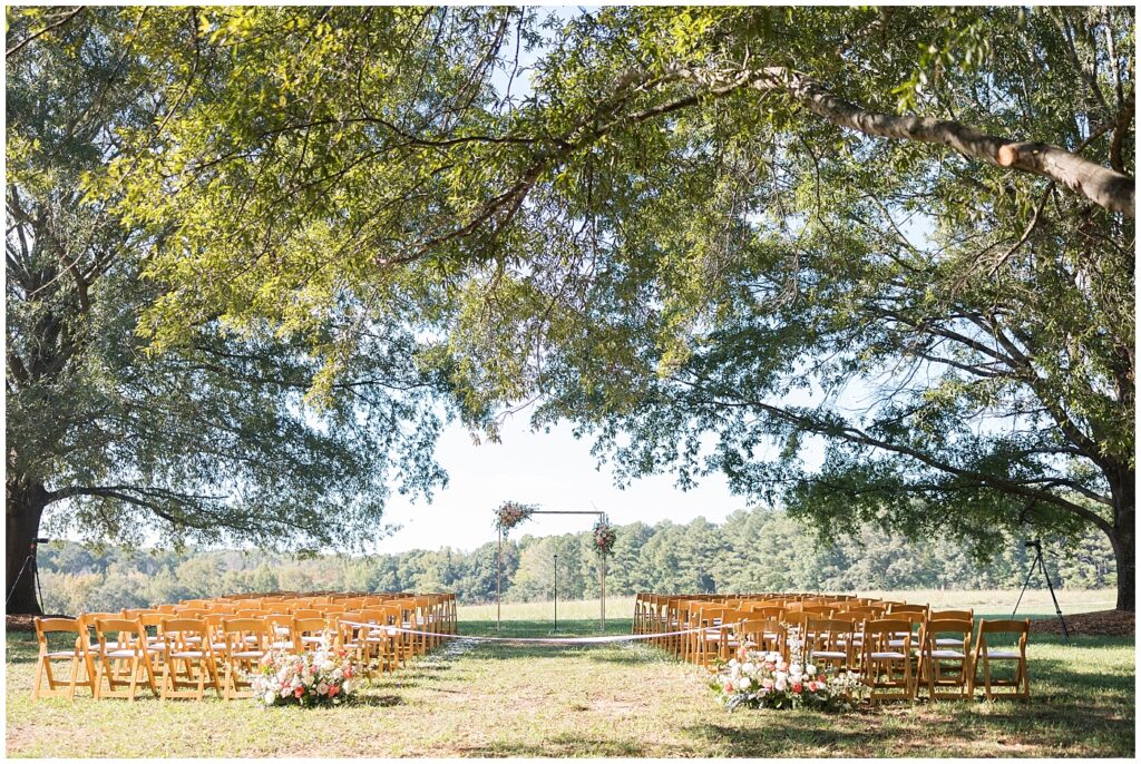 Wedding ceremony venue inspiration | The Meadows Wedding | The Meadows Wedding Photographer | Raleigh NC Wedding Photographer