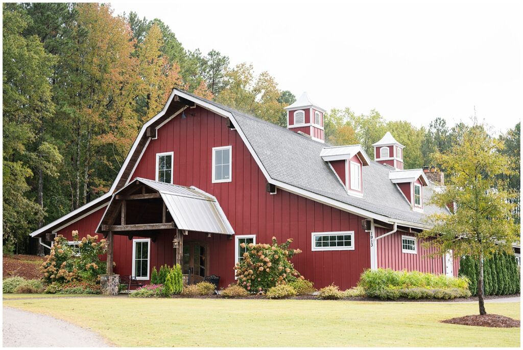 Red Barn Wedding Venue in Raleigh NC