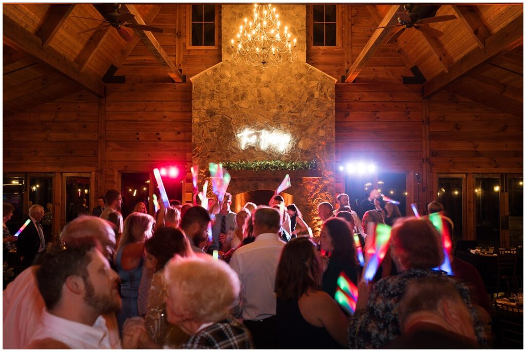 Wedding guests dancing | NC Wedding Photographer | Raleigh Wedding Photographer