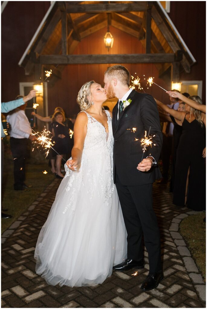 Bride groom sparkler exit | Wedding exit ideas | NC Wedding Photographer | Raleigh Wedding Photographer