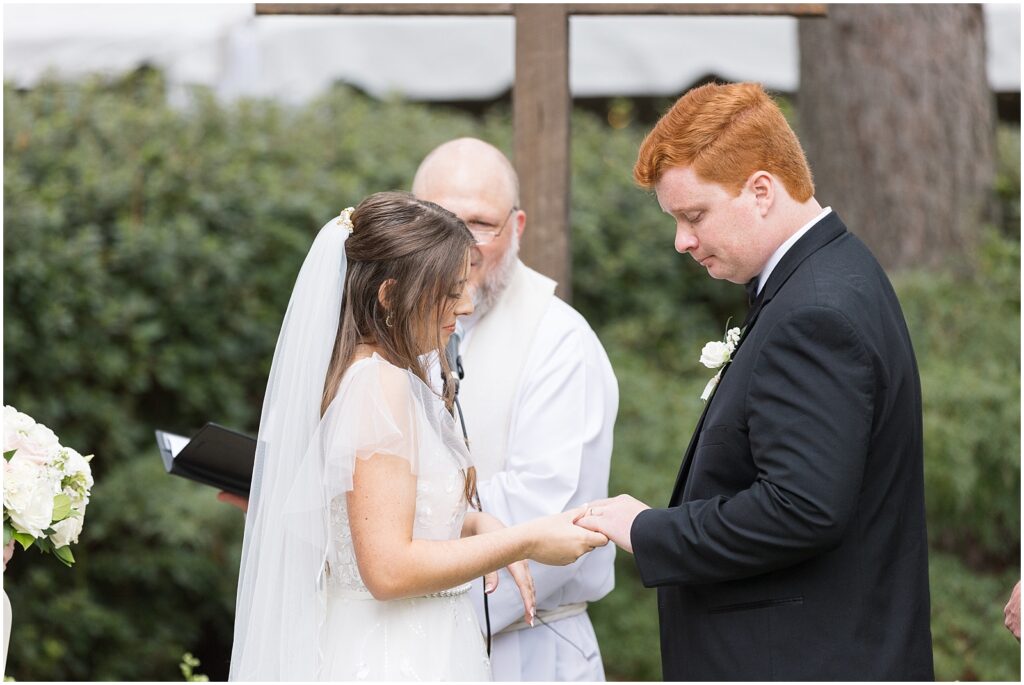 Wedding Ceremony | Romantic Estate Wedding | Eastern NC Wedding Photographer | Raleigh Wedding Photographer
