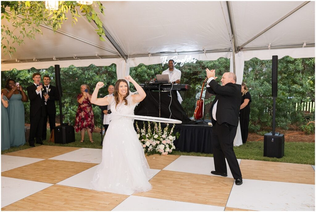 Bride dance with father | Romantic Estate Wedding | Eastern NC Wedding Photographer | Raleigh Wedding Photographer