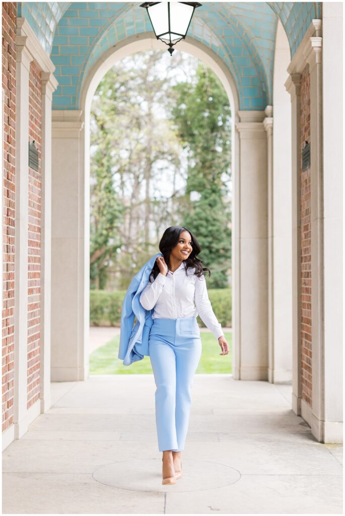 Grad Photos at the UNC Bell Tower | Graduate Outfit Inspiration | Raleigh Grad Photographer