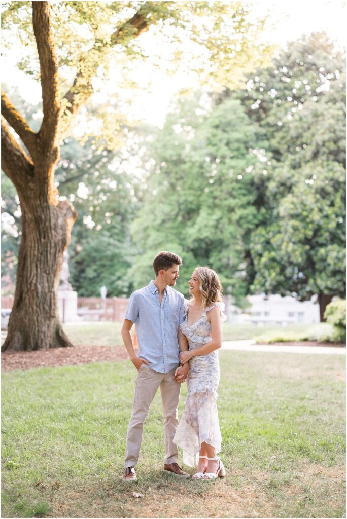 Anniversary Photos on Lawn | Couples Portraits in Downtown Raleigh | Raleigh Photographer