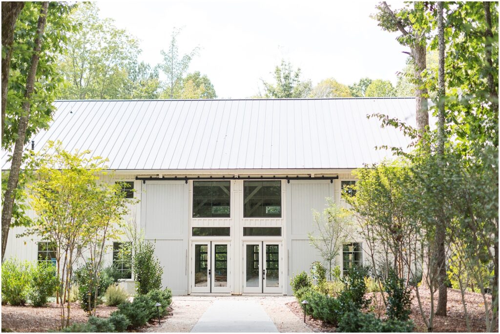 Fall Wedding | Carolina Grove Wedding | Raleigh NC Wedding Photographer