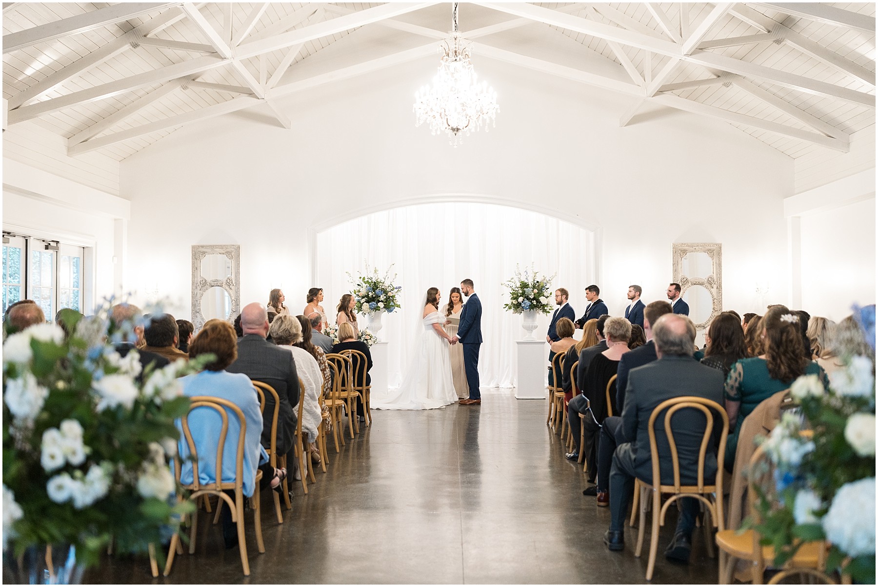 Winter Wedding in Downtown Raleigh at Merrimon-Wynne | January 2025 | Sarah Hinckley Photography