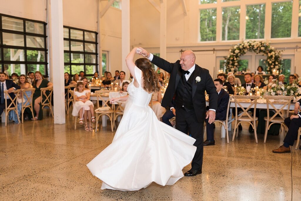father daughter dance | live wedding band | carolina grove wedding | carolina grove wedding photographer | classic wedding venue 