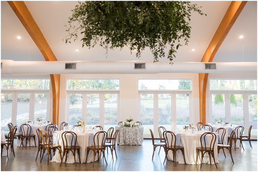 Wedding reception | The Upchurch Raleigh NC | Sarah Hinckley wedding photographer | Raleigh NC wedding photographer at The Upchurch | Historic wedding venues in Raleigh NC | The Upchurch wedding photos